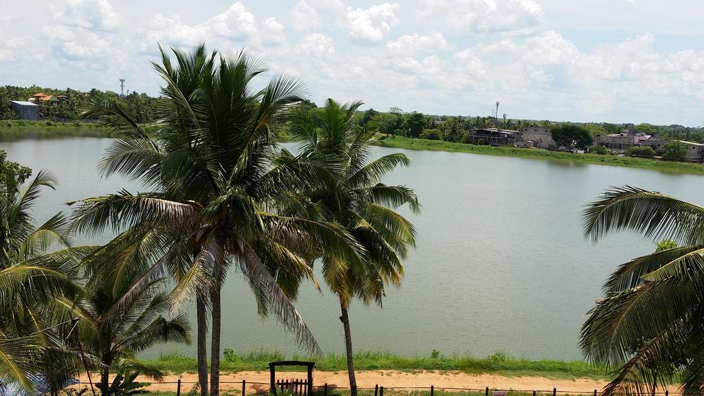 Diamond Lake Tourist Rest Anuradhapura Ngoại thất bức ảnh