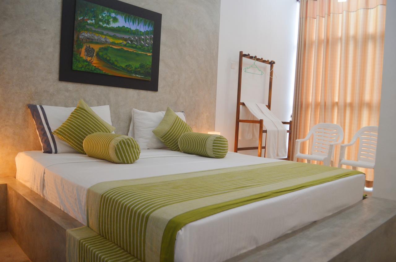 Diamond Lake Tourist Rest Anuradhapura Ngoại thất bức ảnh